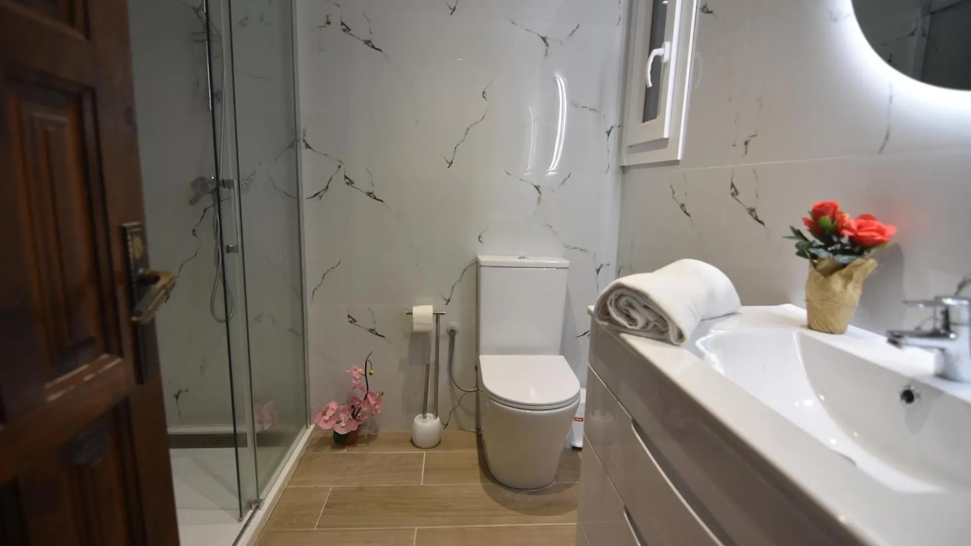 Rnet - Mta Apartaments A2 Roses