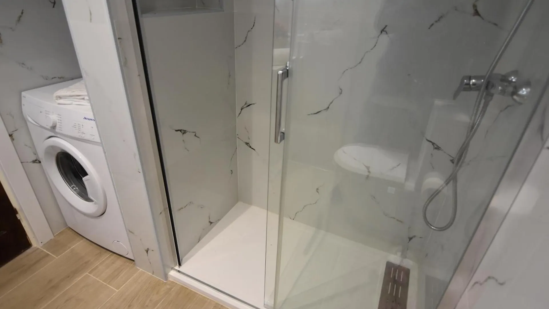 Rnet - Mta Apartaments A2 Roses Apartment